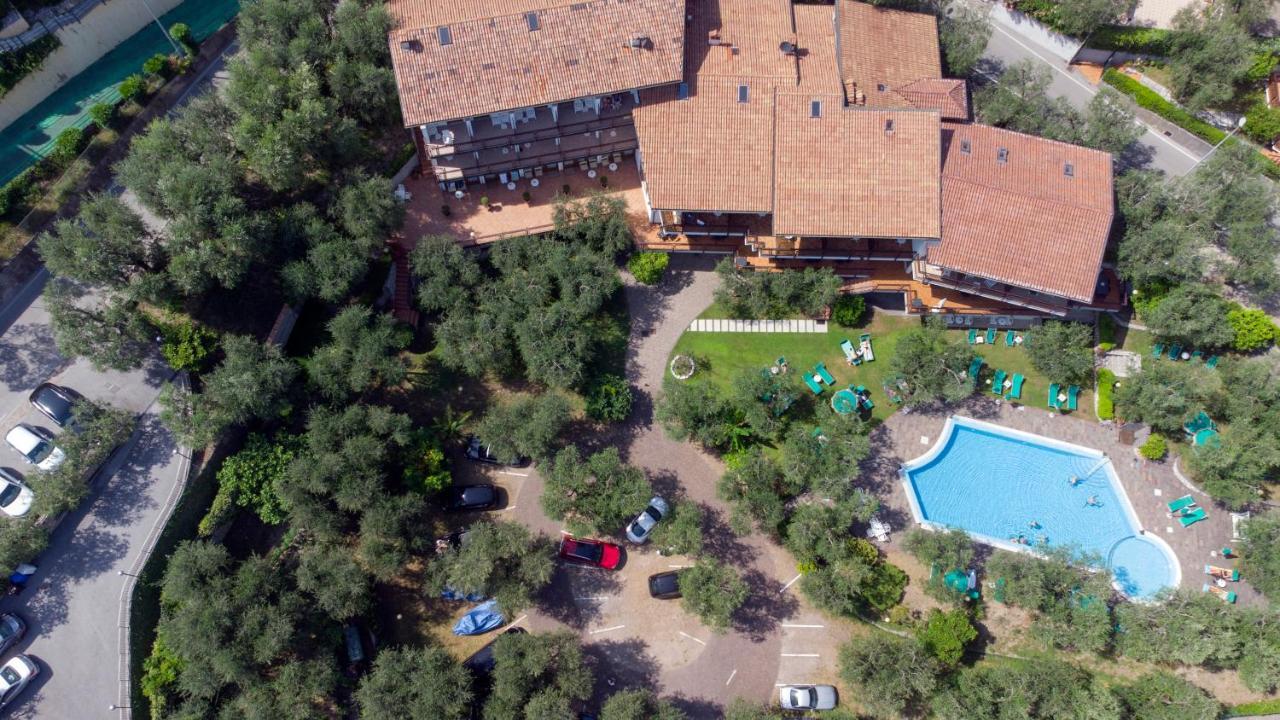 Hotel Coste Limone sul Garda Ngoại thất bức ảnh